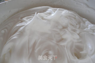 原味戚风蛋糕的做法步骤：2