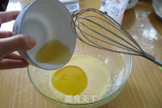原味戚风蛋糕的做法步骤：4