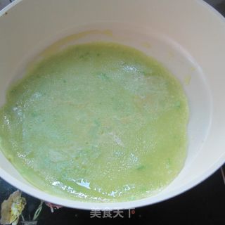蜂蜜苦瓜汁煎饼的做法步骤：9