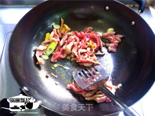 鱼香肉丝的做法步骤：7