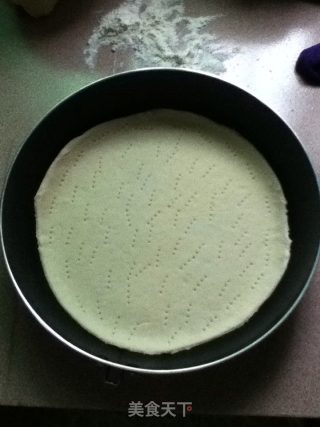 牛肉花边披萨的做法步骤：5