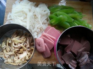 简易版毛血旺的做法步骤：3