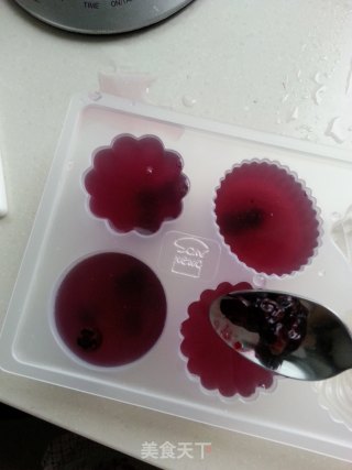 蓝莓果冻的做法步骤：5