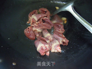香辣可口开胃菜---茭白鸭心的做法步骤：5