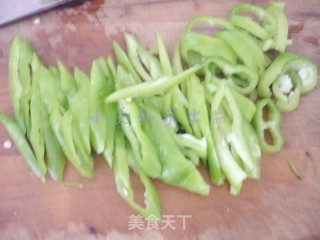 豆豉尖椒炒苦瓜的做法步骤：4