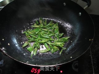 青椒炒猪耳的做法步骤：4