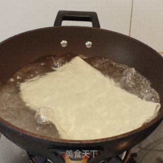 简单美味卷出来-----京酱肉丝卷的做法步骤：2