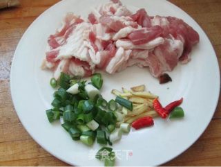 蒲笋炖肉的做法步骤：5