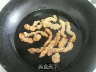 酥肉豆苗汤的做法步骤：2