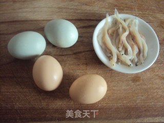 朱砂银鱼的做法步骤：1