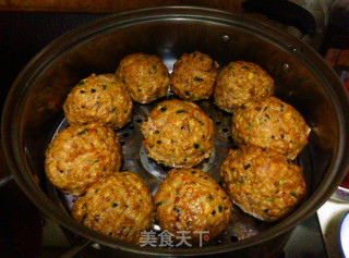 【炎夏自制】意式风情味浓料足的大肉丸子的做法步骤：3
