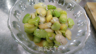 白花炒蚕豆的做法步骤：1