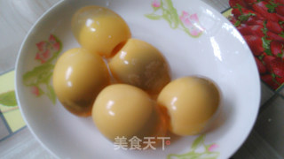 凉拌皮蛋的做法步骤：3