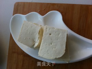 铁板豆腐的做法步骤：1
