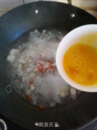 银耳鸡蛋汤的做法步骤：7