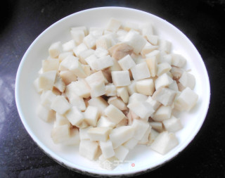 宫保杏鲍菇的做法步骤：1