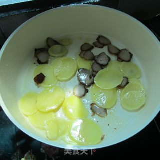 叉烧土豆片的做法步骤：4