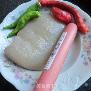 蘑芋豆腐烧火腿的做法步骤：1