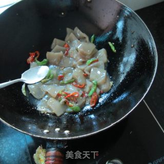 蘑芋豆腐烧火腿的做法步骤：4