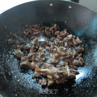 莴笋炒鸭的做法步骤：7