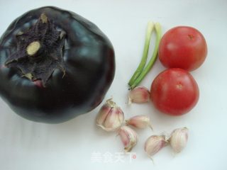 西红柿烧茄子的做法步骤：1