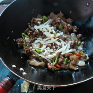 蘑芋豆腐烧子鸭的做法步骤：11