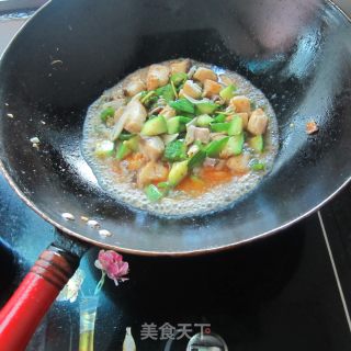 嫩南瓜煮鱼的做法步骤：11