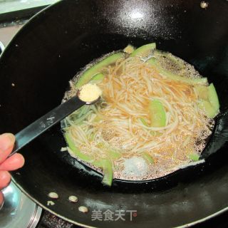 丝瓜鸡蛋面的做法步骤：8