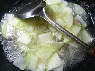 牛肉蒲瓜粉丝汤的做法步骤：7