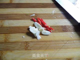 仔姜生拌苦瓜的做法步骤：3