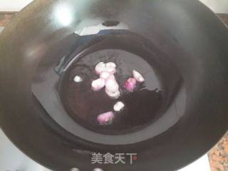 苦瓜炒龙利鱼的做法步骤：4