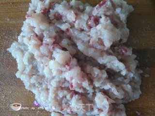 香煎鱼肉饼的做法步骤：2