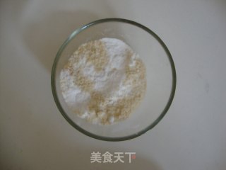 红曲粉马卡龙的做法步骤：1