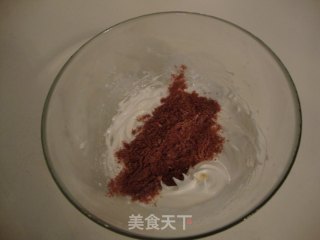 红曲粉马卡龙的做法步骤：7
