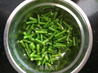 鸡蛋皮豆角凉面的做法步骤：6
