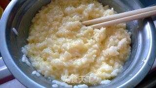 西红柿鸡蛋炒饭的做法步骤：2