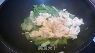 丝瓜炒鸡蛋的做法步骤：7