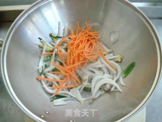 洋葱肉丝的做法步骤：6