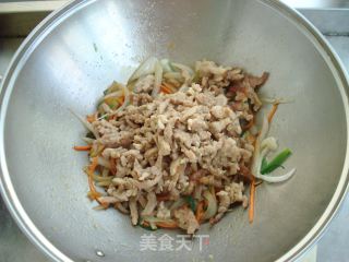 洋葱肉丝的做法步骤：7