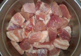 金牌红烧肉的做法步骤：3