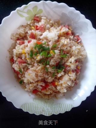 扬州炒饭的做法步骤：3