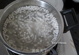 菠萝西米露的做法步骤：2