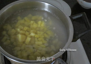 菠萝西米露的做法步骤：6