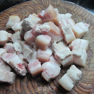花生米蒸肉丁的做法步骤：3