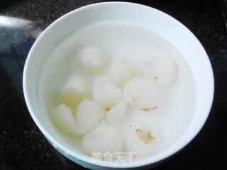 荔枝乌梅糖水的做法步骤：2