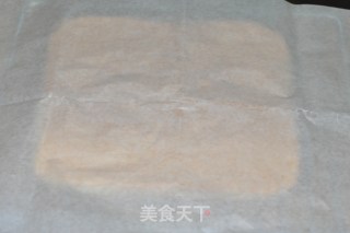 草莓戚风蛋糕卷的做法步骤：11