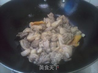 菠萝鸭的做法步骤：3