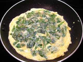 菠菜煎蛋饼的做法步骤：7
