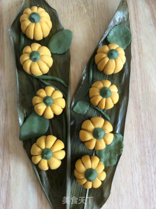 南瓜蜜枣小金瓜的做法步骤：4