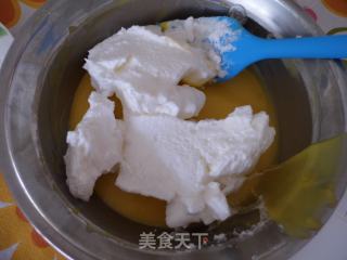 迎接夏季之——五彩水果奶油蛋糕的做法步骤：11